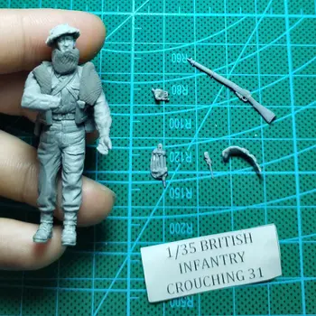 1/35 Фигурка от смола GK, Британски войник, комплект в разглобено формата и неокрашенный