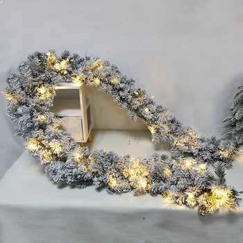 2,7-метрова изкуствена коледна гирлянда Snow Ridge, прозрачни лампи с нажежаема жичка с твърда черупка - Изкуствена снежна Коледна гирлянда на закрито