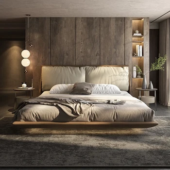 стилна подвесная кожено легло, минималистичная мека чанта, двойно легло, главна спалня, спалня със светлина, спалня