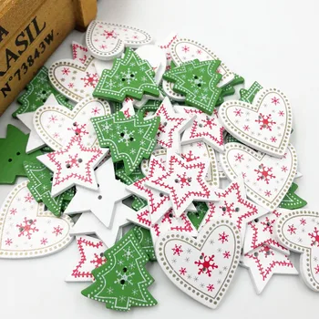 10шт Микс Бяло/Зелено Дърво Забавна Коледна Елха Сърдечни Копчета Облекла Craft WB547