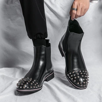 Нови черни модни мъжки обувки на 