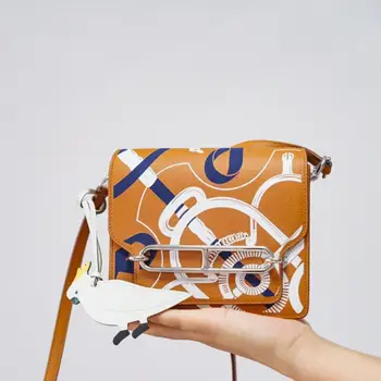 Ръчно изработени чанти-високо качество, в луксозна чанта на едно рамо, малко хляб 19 см, лимитирана серия, дизайн на принт с графити