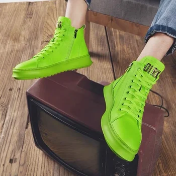 Мъжки обувки, лъскави обувки от лачена кожа, Мъжки бели ежедневни обувки са с високо берцем, новост 2023 г., модни обувки луминесцентно зелено