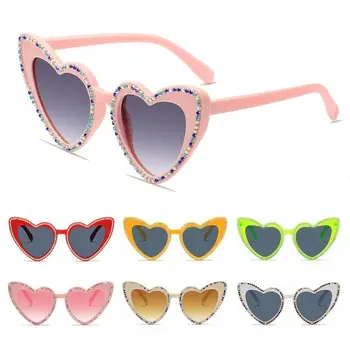 Vintage слънчеви очила с бриллиантовым Сърце за Жени, Сексуална Слънчеви очила във формата на сърце, на Лъскави Слънчеви Очила, Дамски Ретро Хип-Хоп Стръмни Очила