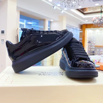 Черни ежедневни обувки на платформа от лачена кожа Унисекс, кожени балет апартаменти ръчно изработени, Мъжки офис обувки, Които размерът на Дамски обувки