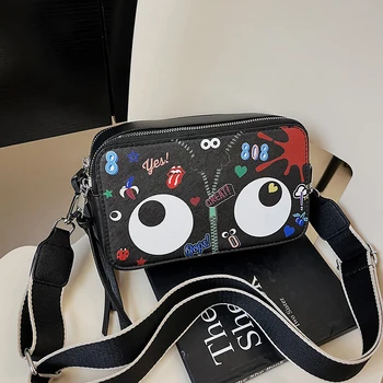 Дизайнерска чанта през рамо с мультяшными Графити за жени 2023, Брандираната чанта през рамо с широка каишка, Качествена дамска чанта за чанта от изкуствена кожа