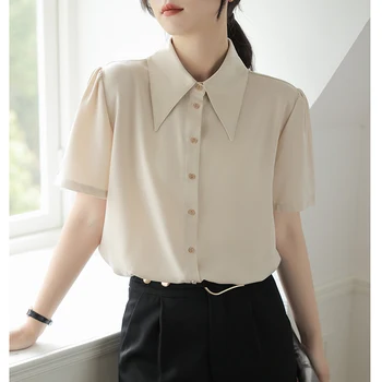 Проста, но елегантна однотонная женска риза с копчета за всеки случай, елегантни и универсални дамски блузи във френски стил