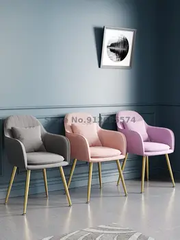 Чистият червен стол за момичета, сладко на масата за спални, стол с облегалка, стол за грим, тоалетка, розово трапезария стол в скандинавски стил